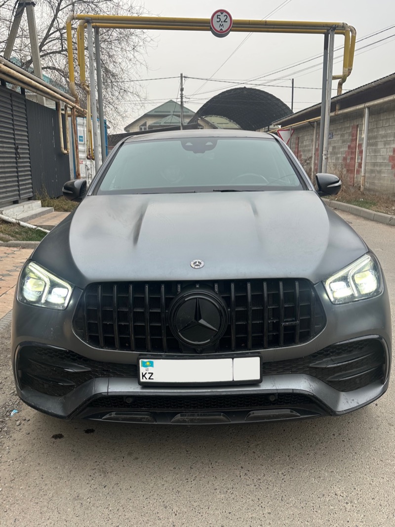 Mercedes-Benz GLE 2021